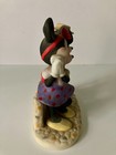 Vintage 1980s Walt Disney Porcelain Figurine of Mickey & Minnie Mouse — photo 4