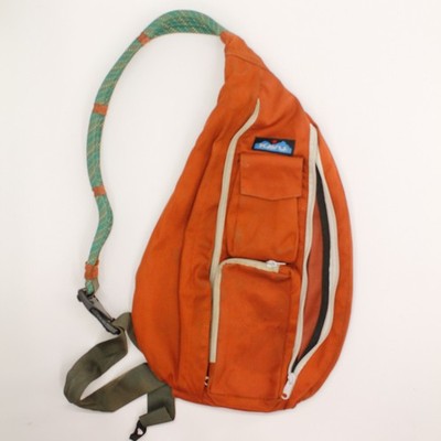 KAVU Crossbody sling rope strap brown many zippered pockets