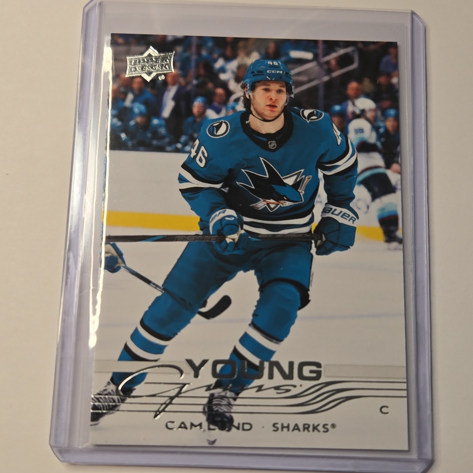 2025-26 Upper Deck Series 1 - Young Guns Cam Lund #242 (RC)