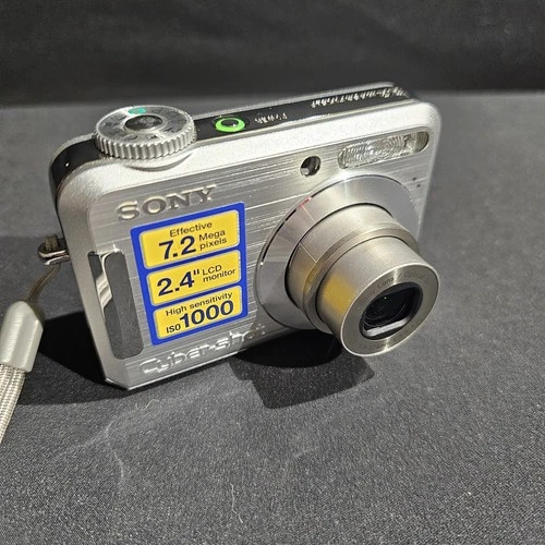 Sony Cyber-Shot DSC-S700 7.2MP Digital Camera 3x Optical Zoom Silver w/ 1GB Card
