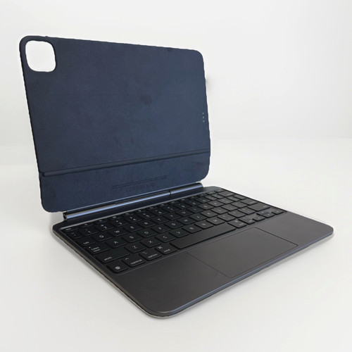 Apple Magic Keyboard for iPad Pro 11-inch M4 Black A2975 Good Condition