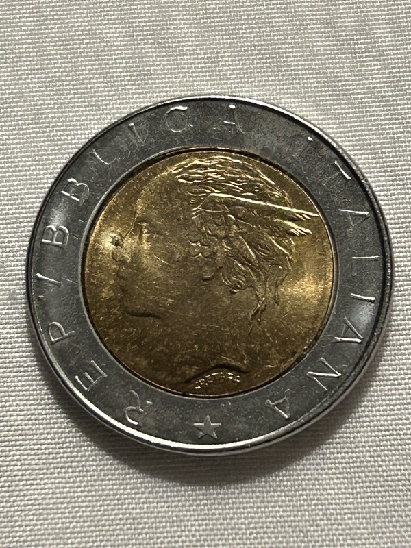 1985 ITALY 500 LIRE COIN (circulated)