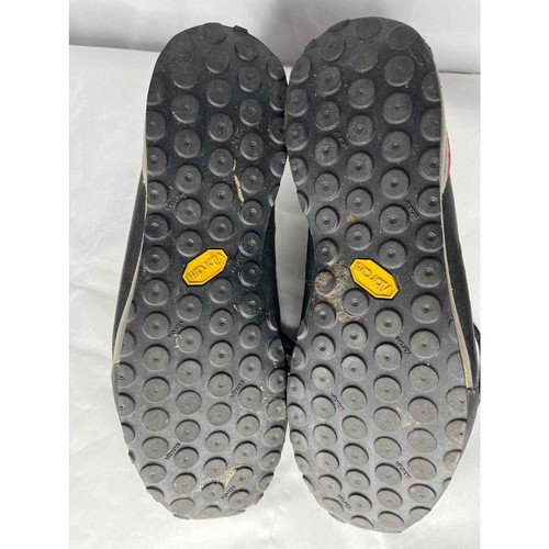 The North Face Mens Verto Approach Climbing Shoes Sz 8 Black Red Lace Up A04WKX9 - Picture 6 of 10