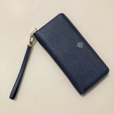 tory burch emerson wristlet zip continental