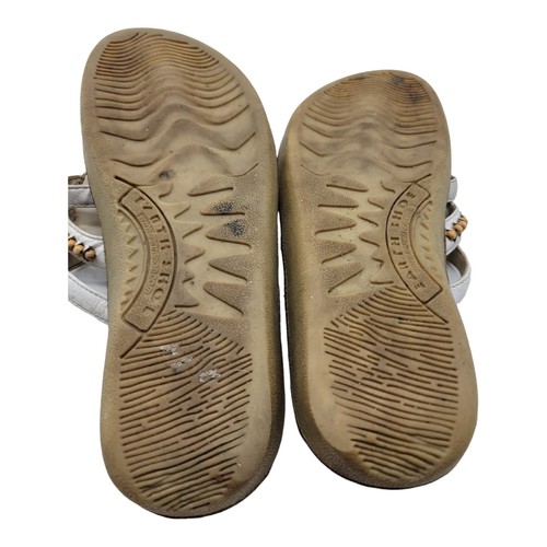 Earth Shoe Women 7 Pueblo Sandals Beaded Leather Boho White Gelron 2000 Beach - Picture 11 of 11