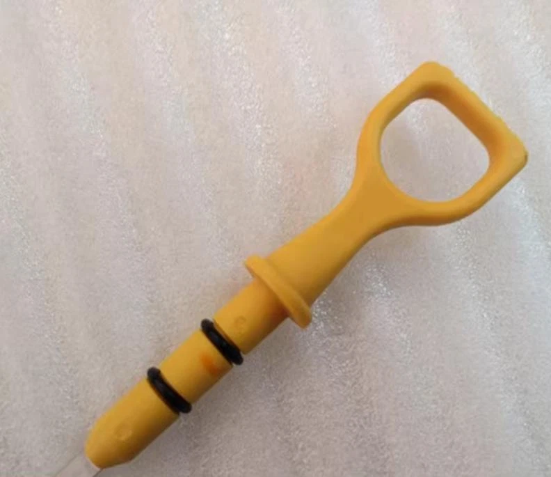 Nivel de aceite de varilla de medición de aceite de motor 1 pieza para Hyundai Accent 2006-2013 1,4 L 1,6 L Foto 2 de 4