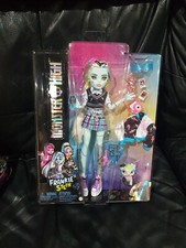 Monster High FRANKIE STEIN Gen 3 Doll  & Accessories 2022 Brand New