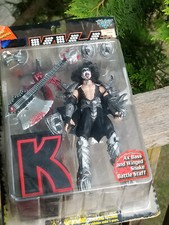 KISS FIGURE NEW GENE SIMMONS 1997 AXE BASS
