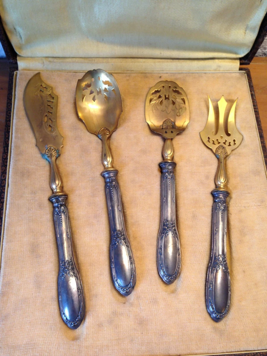12 cuillères à moka de style Empire en vermeil | GSLR Antiques