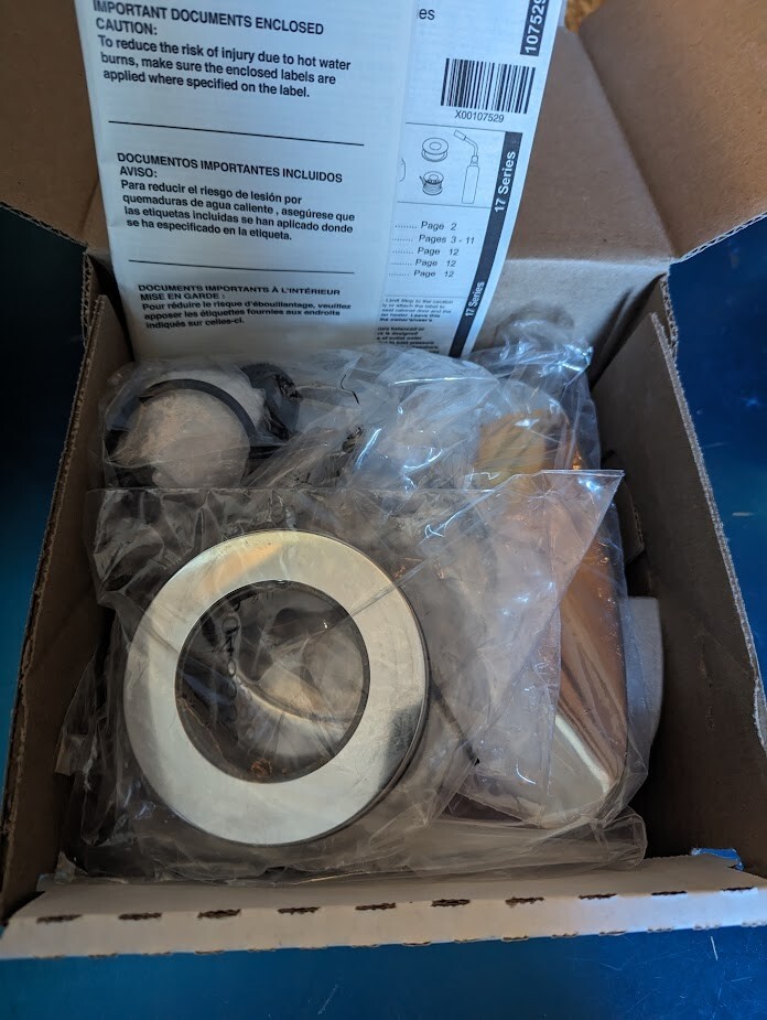 NEW! Delta Tesla Shower Faucet Trim Chrome H2OKinetic Monitor 17