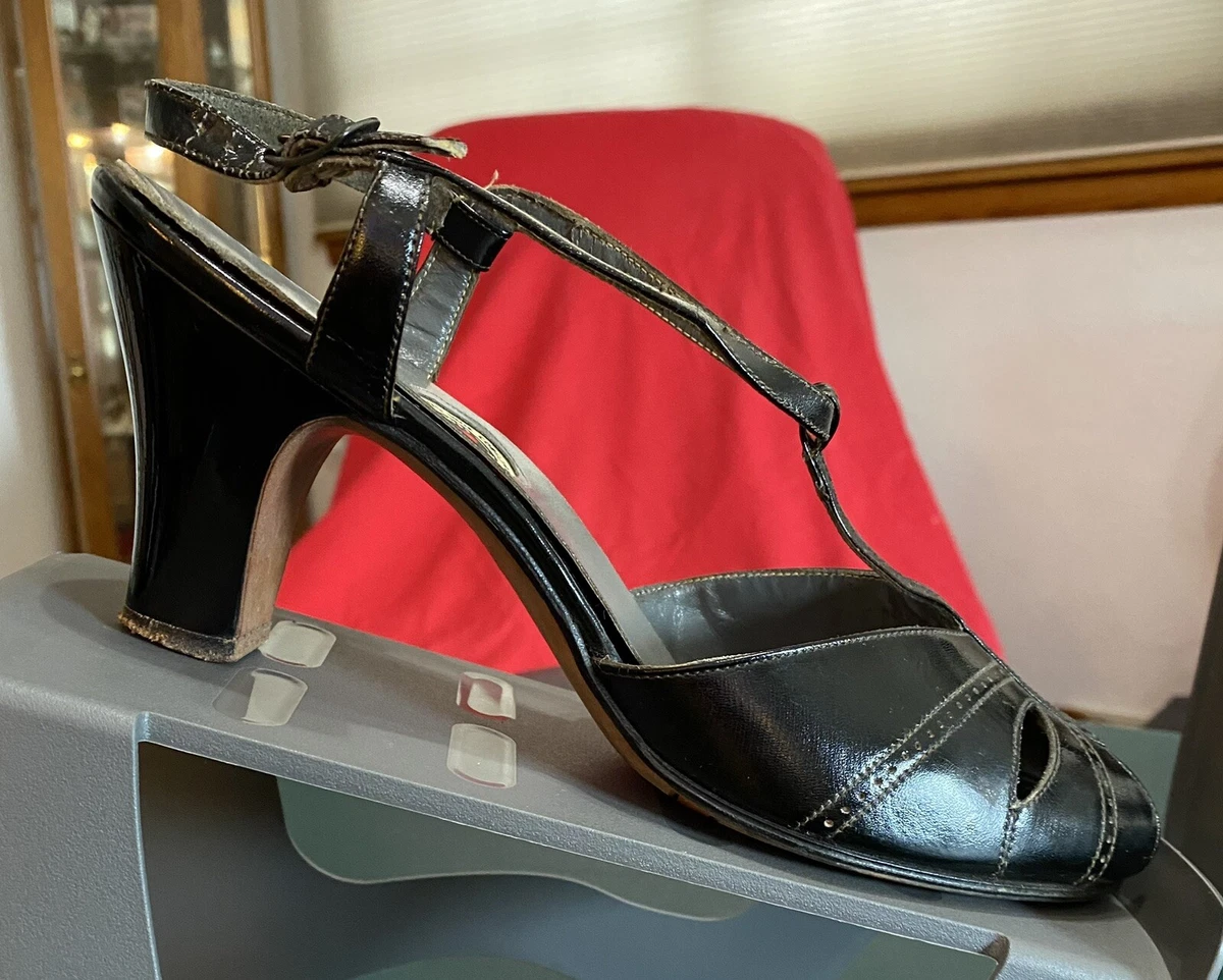 Vintage The United States Shoe Co Black Platform PeepToe T Strap Heels Size 8B