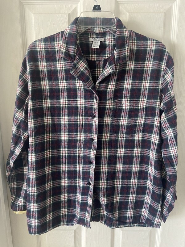 WOMEN'S NAUTICA SLEEPWEAR SHIRT MULTI-COLOR PLAID FLANNEL TOP - SIZE : MEDIUM