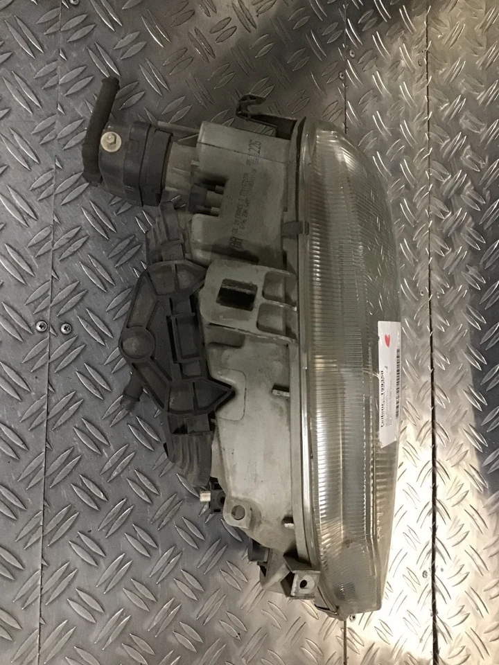 Scheinwerfer links Renault Megane I Coach (DA)  199350 - Bild 4 von 4