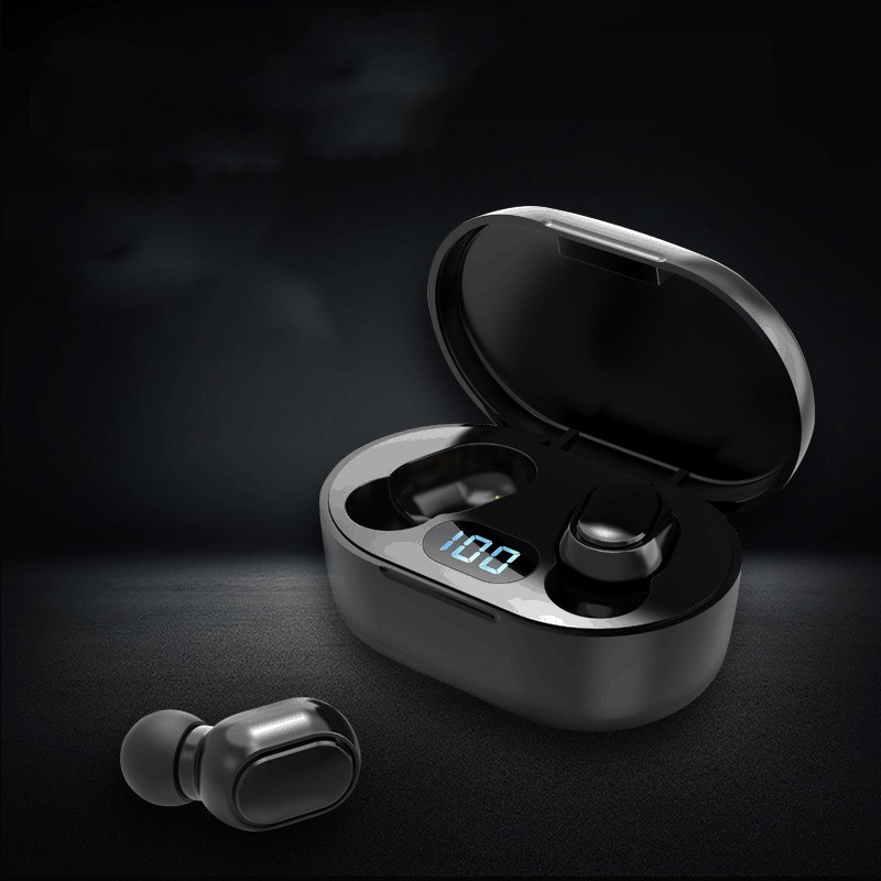In-ear Headset With Charging Case