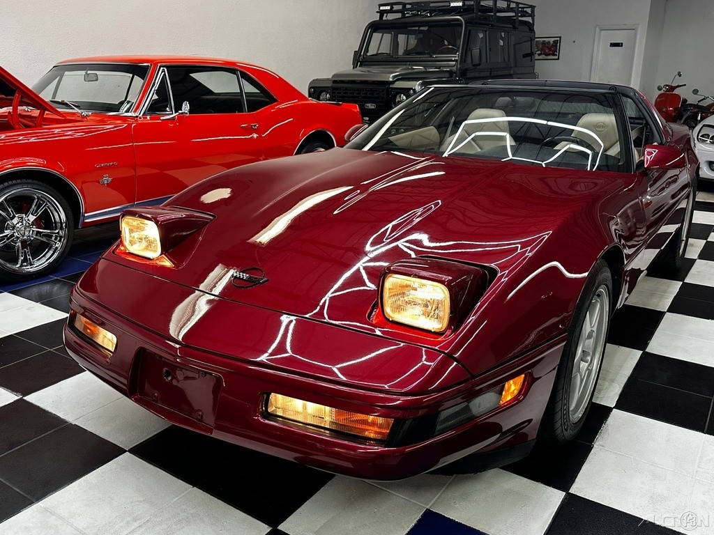 1995 Red Chevrolet Corvette Z06  | C4 Corvette Photo 10