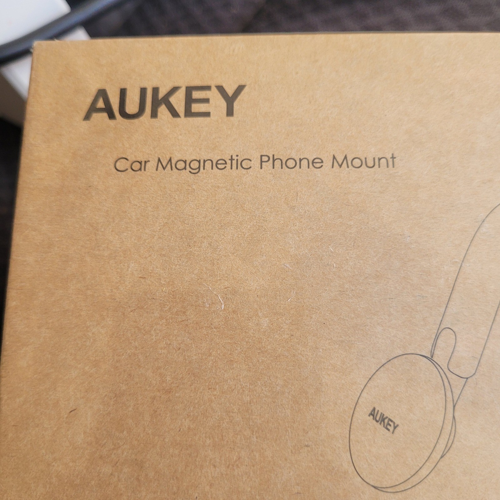 AUKEY Car Magnetic Phone Mount Windshield Dashboard Mount