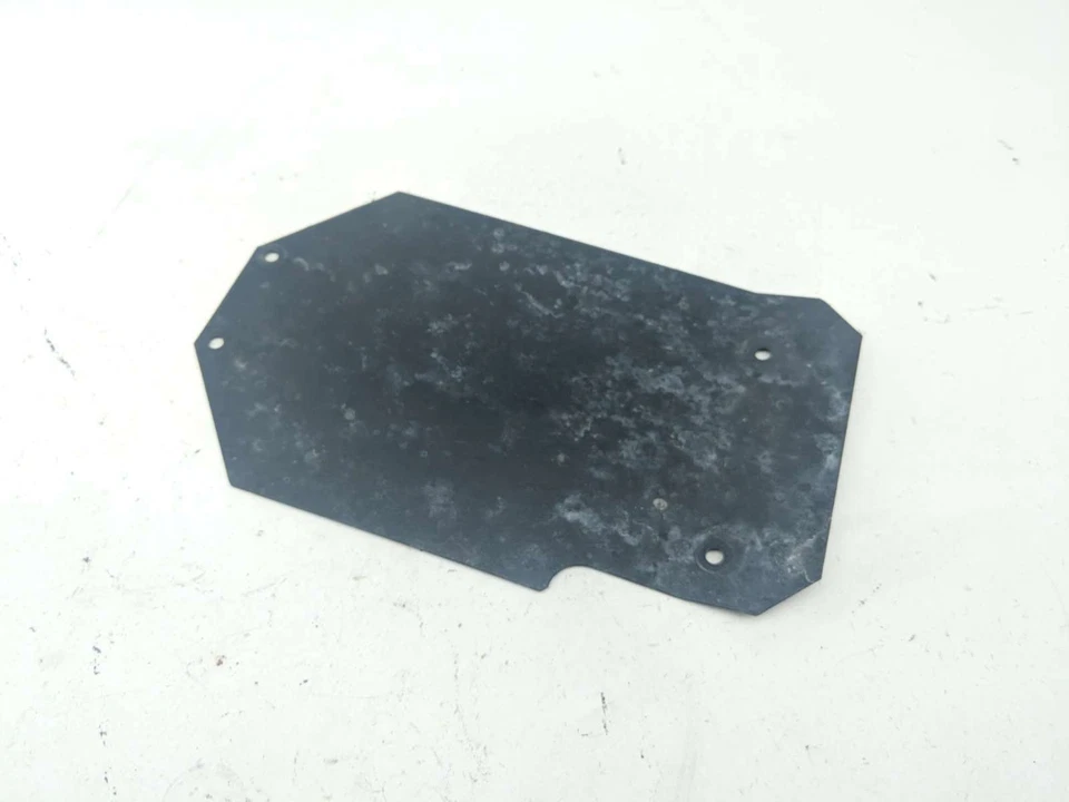 15 Triumph Thruxton 900 Rear Plate Back Cover - Image 2 of 4