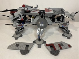 LEGO 7675: Lego Star Wars: AT-TE Walker 7675 - Near Complete w/ Minifigures