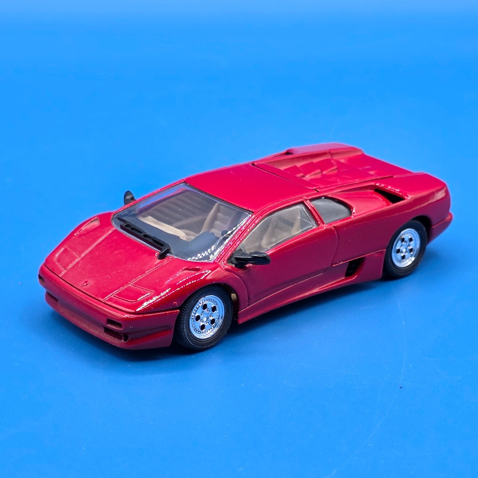 Solido Lamborghini Diablo 1995 1:43 1527