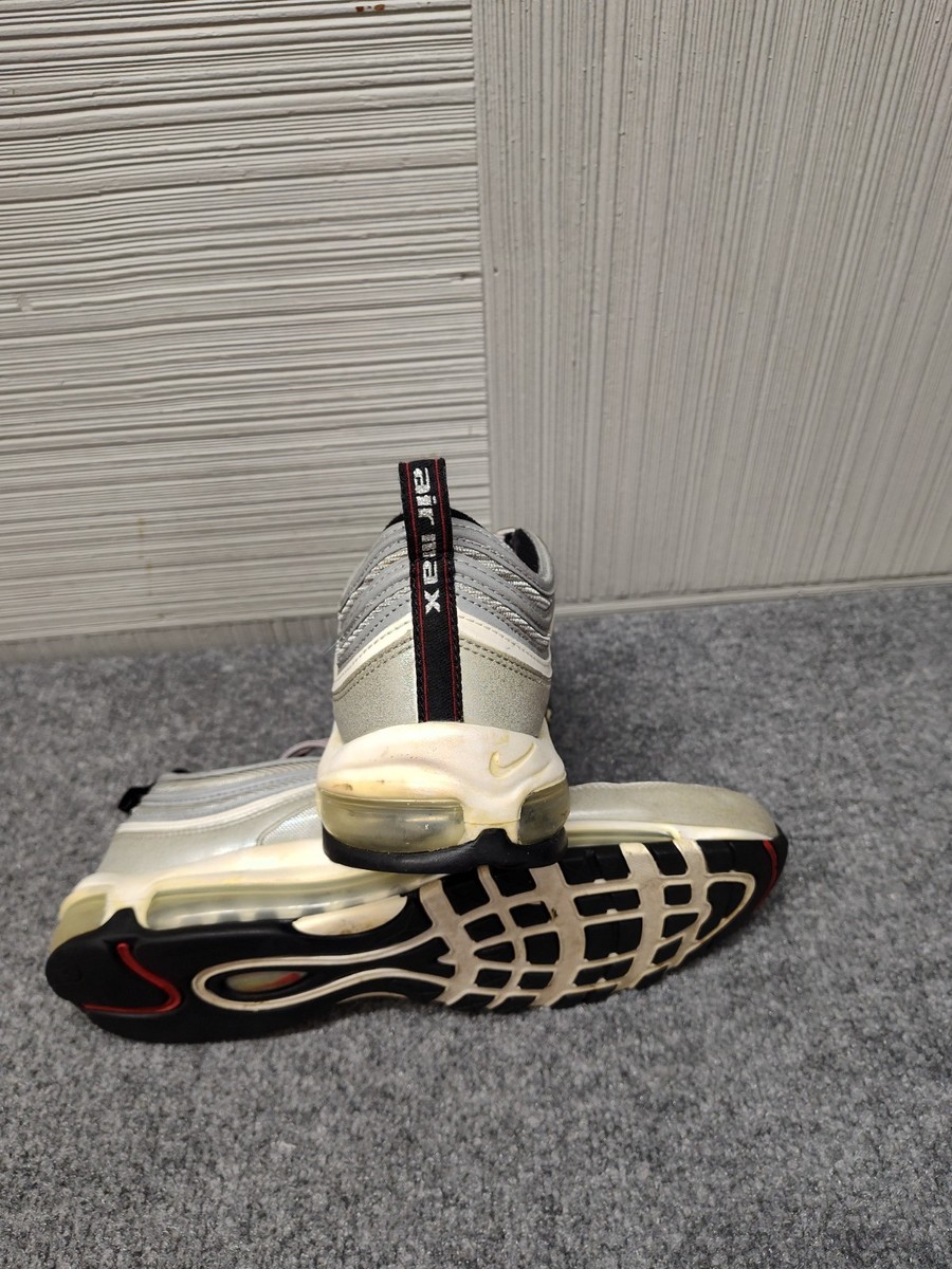 Nike Air Max 97 Men Athletic Sneaker 13 Metallic Silver Lace Up Low Top Training — product photo 8 of 16