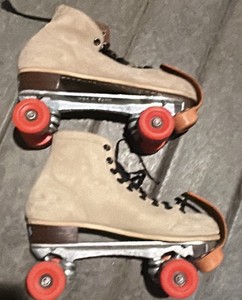 VTG Riedell Red Wing Leather Roller Skates Sure Grip  Trucks Size 11