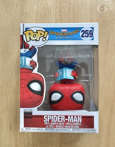 Funko POP! Marvel Comics SPIDER-MAN Homecoming #259 with PROTECTOR