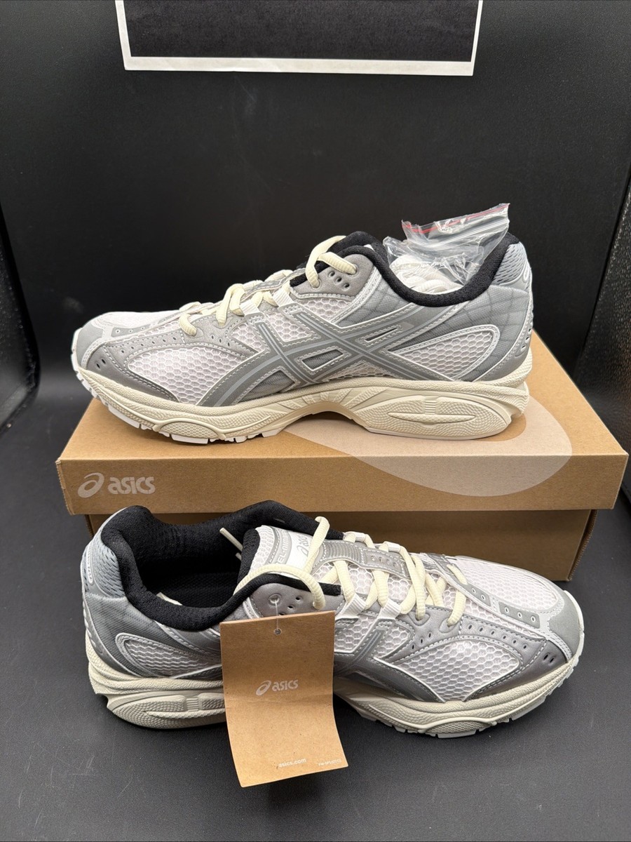 Size 8.5 Men - Min-Nano x ASICS Gel Nimbus 10.1 Sheet Rock (USED