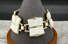Vintage Coro Bracelet Acrylic Thermoset White...