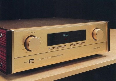 Accuphase C-270V Stereo Control Amplifier
