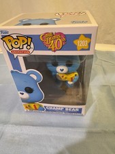 Chase Funko - POP Animation: Care Bear 40th Anniversary - Champ Bear