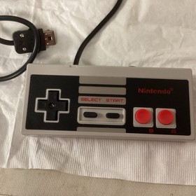 Nintendo NES Classic Edition Entertainment System CLV-001 With 1 Controller