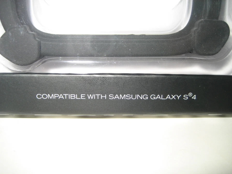 $58 NUEVO Estuche Parachoques Teléfono Marc Jacobs Negro SamSung Galaxy S4 5.4Wx2.75Hx.4 Foto 3 de 4