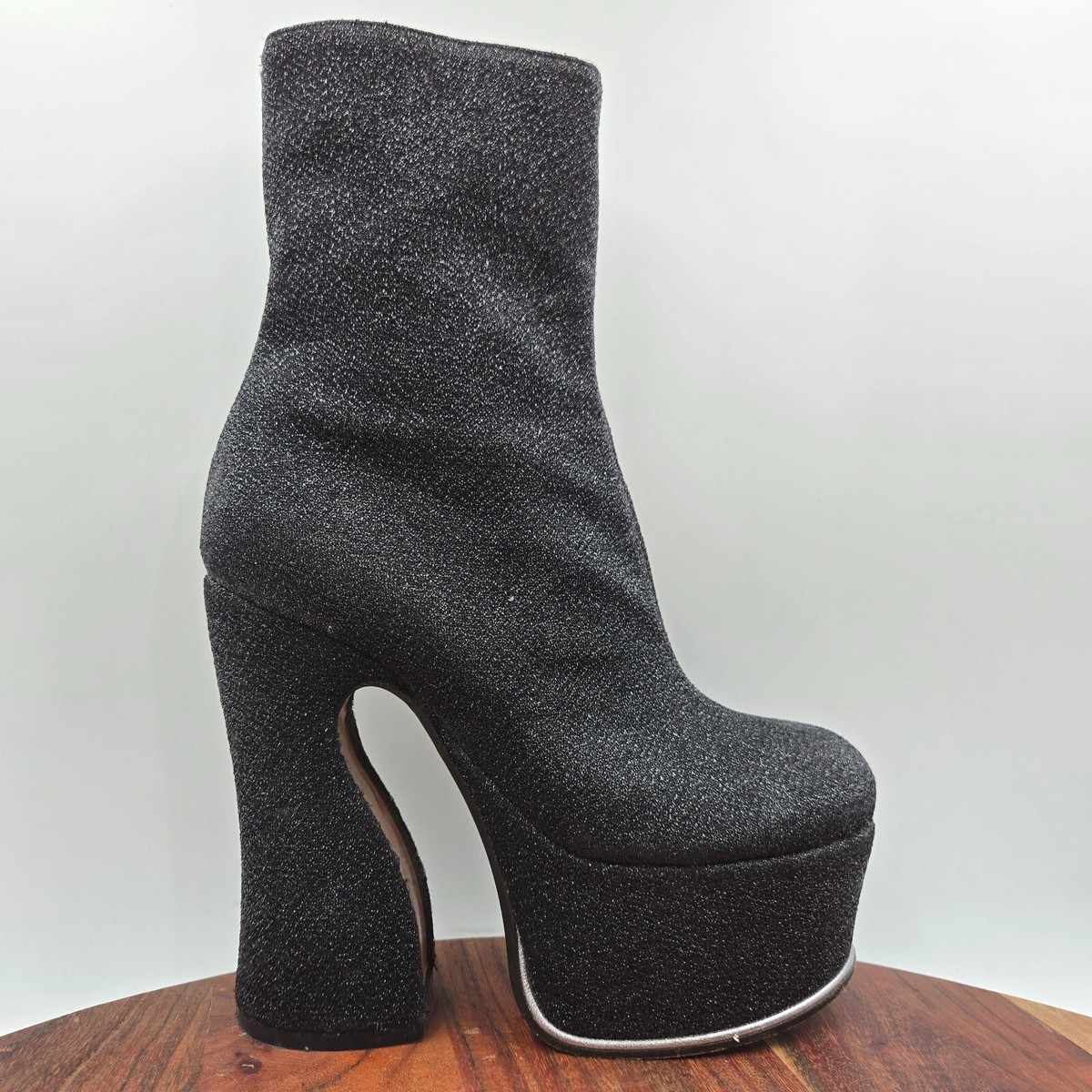 靴 Platform Ankle Boots 37 Maison Margiela Maison Margiela Platform Boots Women's 37 / 7 Black Silver