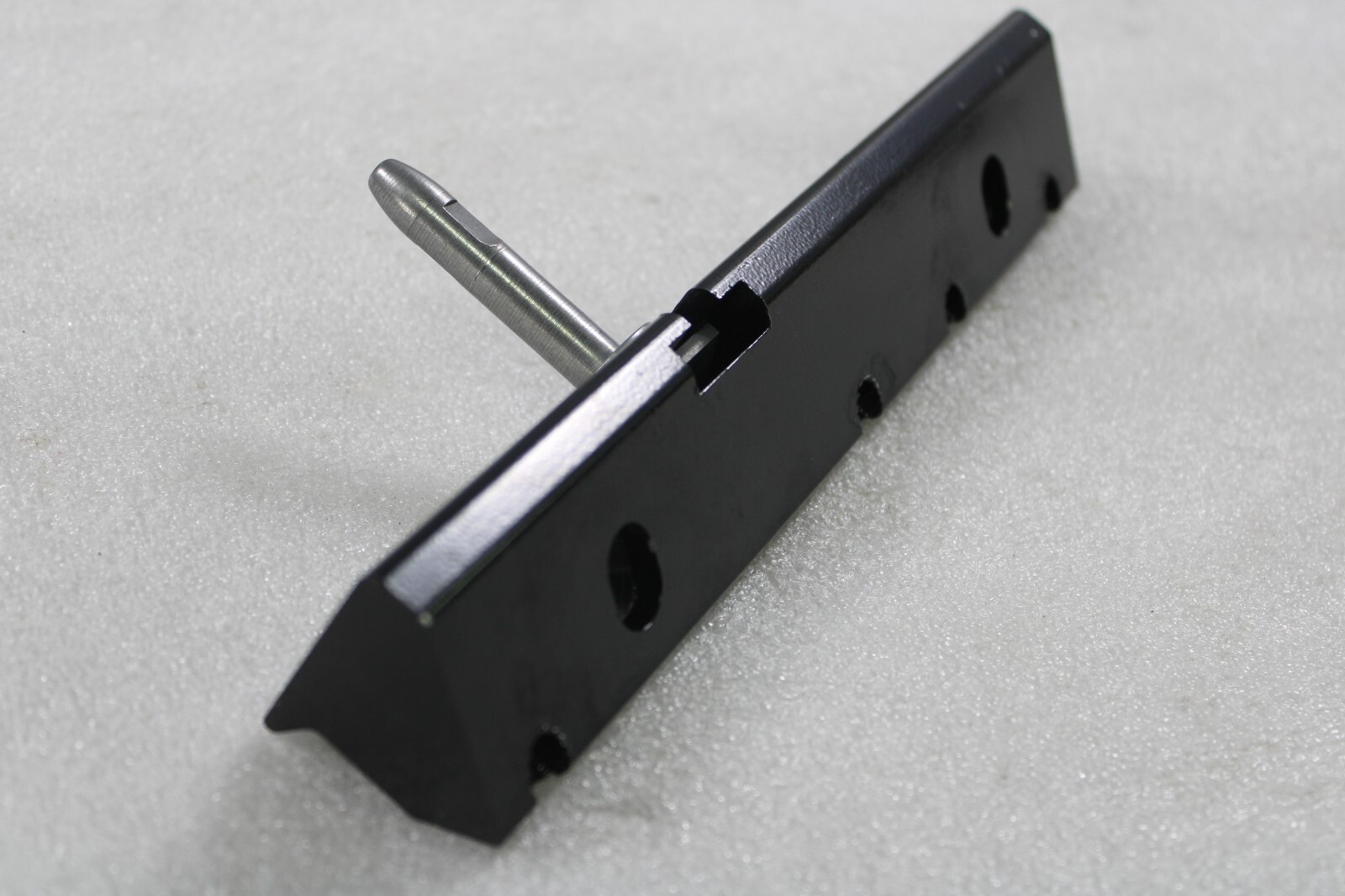 Lamborghini Huracan LP 580, 610, RH, Belt Mount Bracket, Used, P/N 4S7813930D