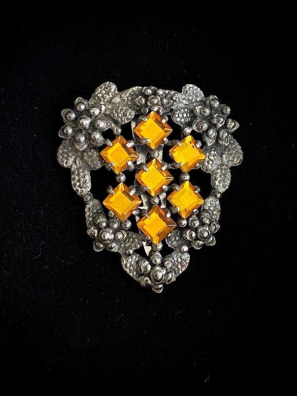 Vintage Dress Clip Cleavage Clip Yellow Gold Rhinestones set in Silver Metal