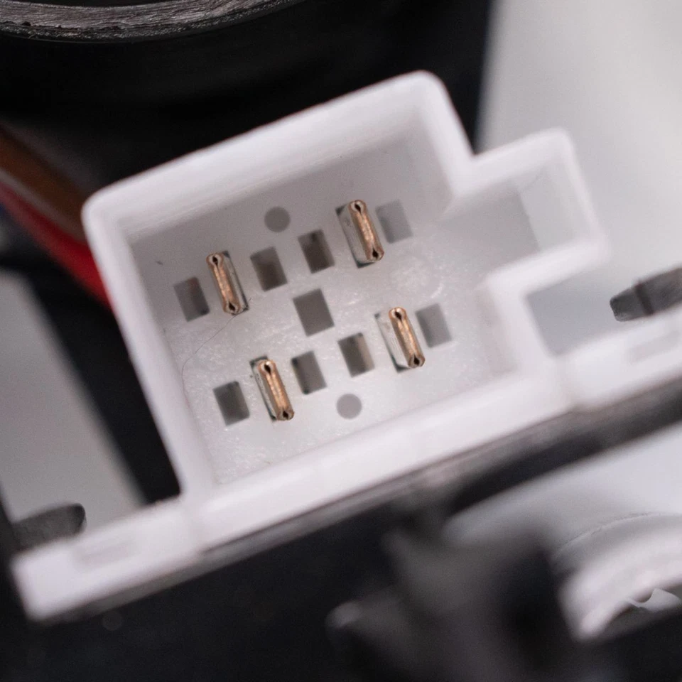 Fuel Pump Module For 2003-2006 Mercedes-Benz CLK500 - Image 2 of 4