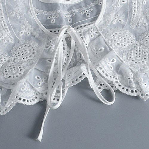 False Collar Embroidery Dickey Collar Venise LaceUp Neckline Detachable Collar - Picture 4 of 9