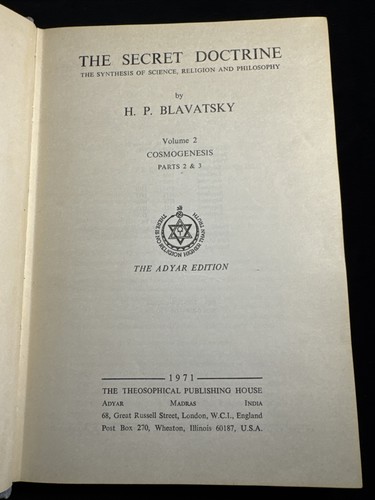 The Secret Doctrine H. P. Blavatsky & Other Rosicrucian Titles Book Lot - Bild 13 von 20