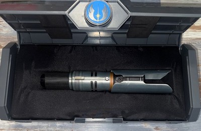 Star Wars Galaxy s Edge Cal Kestis Legacy Lightsaber Hilt Jedi Survivor Loose