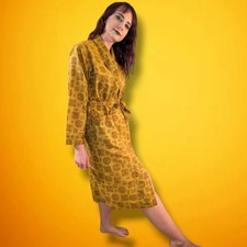Vintage 70s Wings Endura Press Robe