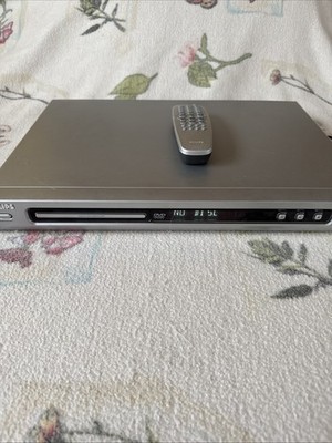 Philips DVD-PLAYER 733 mit Fernbedienung silber