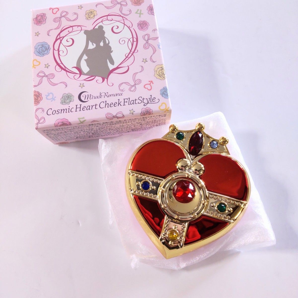 セーラームーンCosmic Heart Cheek & Eye Shadow Sailor Moon Cosmic Heart Compact Cheek Flat Style Cosmetic Limited