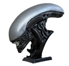 Alien Xenomorph 3D Printed Mini Bust 9.25 Sta...