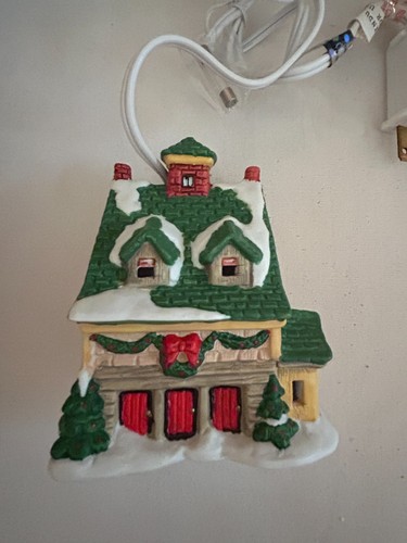 6 Heritage Heartland Valley Village Pieces from 1994 - Picture 18 of 24
