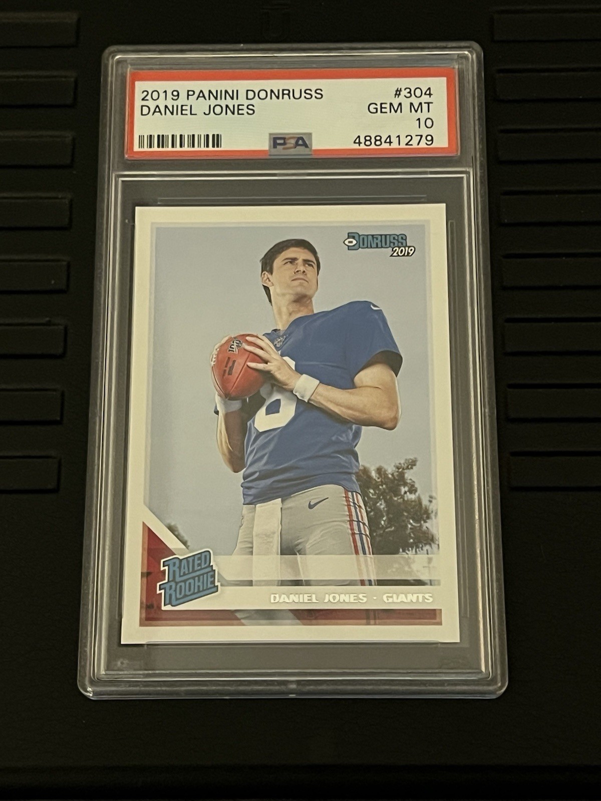 2019 Panini Donruss Rated Rookie Daniel Jones #304 (RC) PSA 10