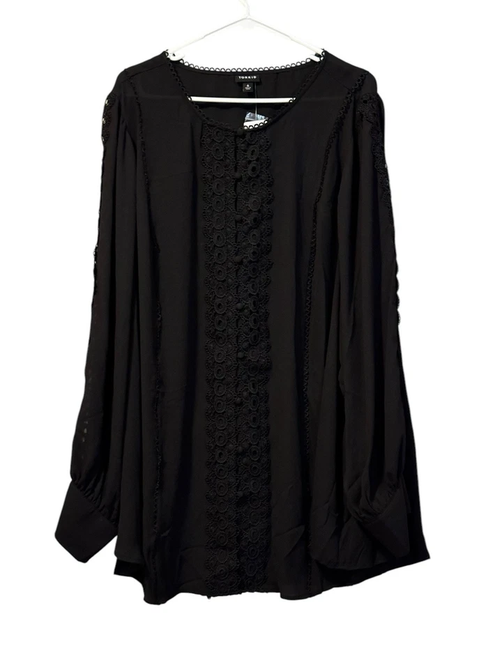 Torrid Georgette 蕾丝装饰衬衫纽扣长袖黑色 尺寸 6 (6X) NTW
