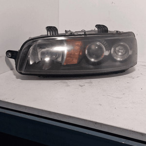 46522720 Projektor Links FIAT PUNTO (1N/1P) 1.9 D Ber. 3p/d/1910cc