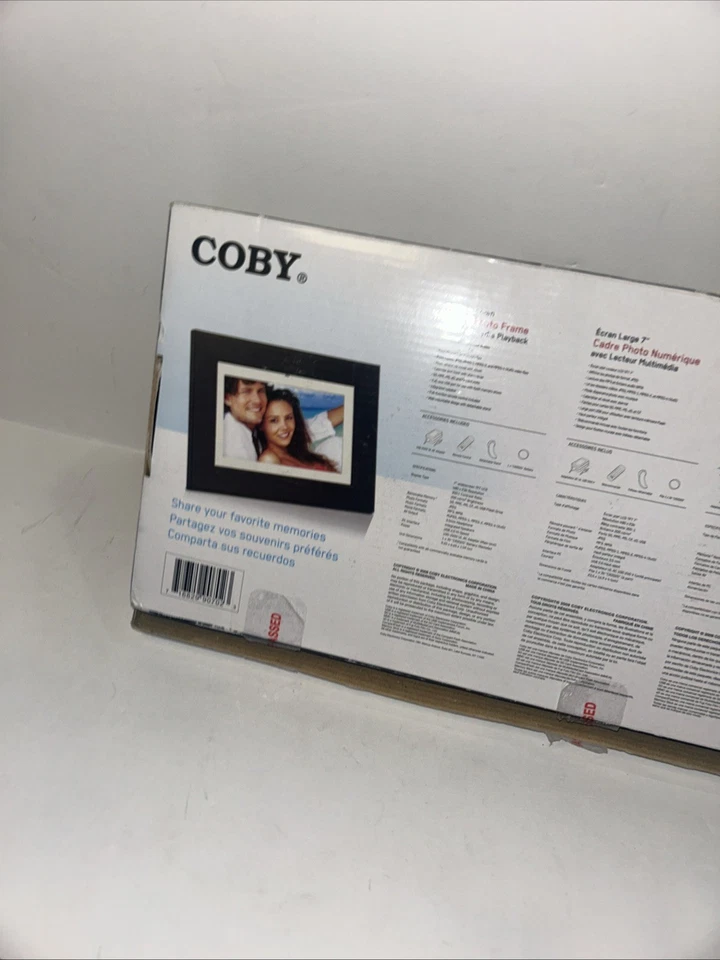 COBY 7" Widescreen Digital Photo Frame w/Multimedia Playback ~ Espresso DP702 - Image 4 of 4