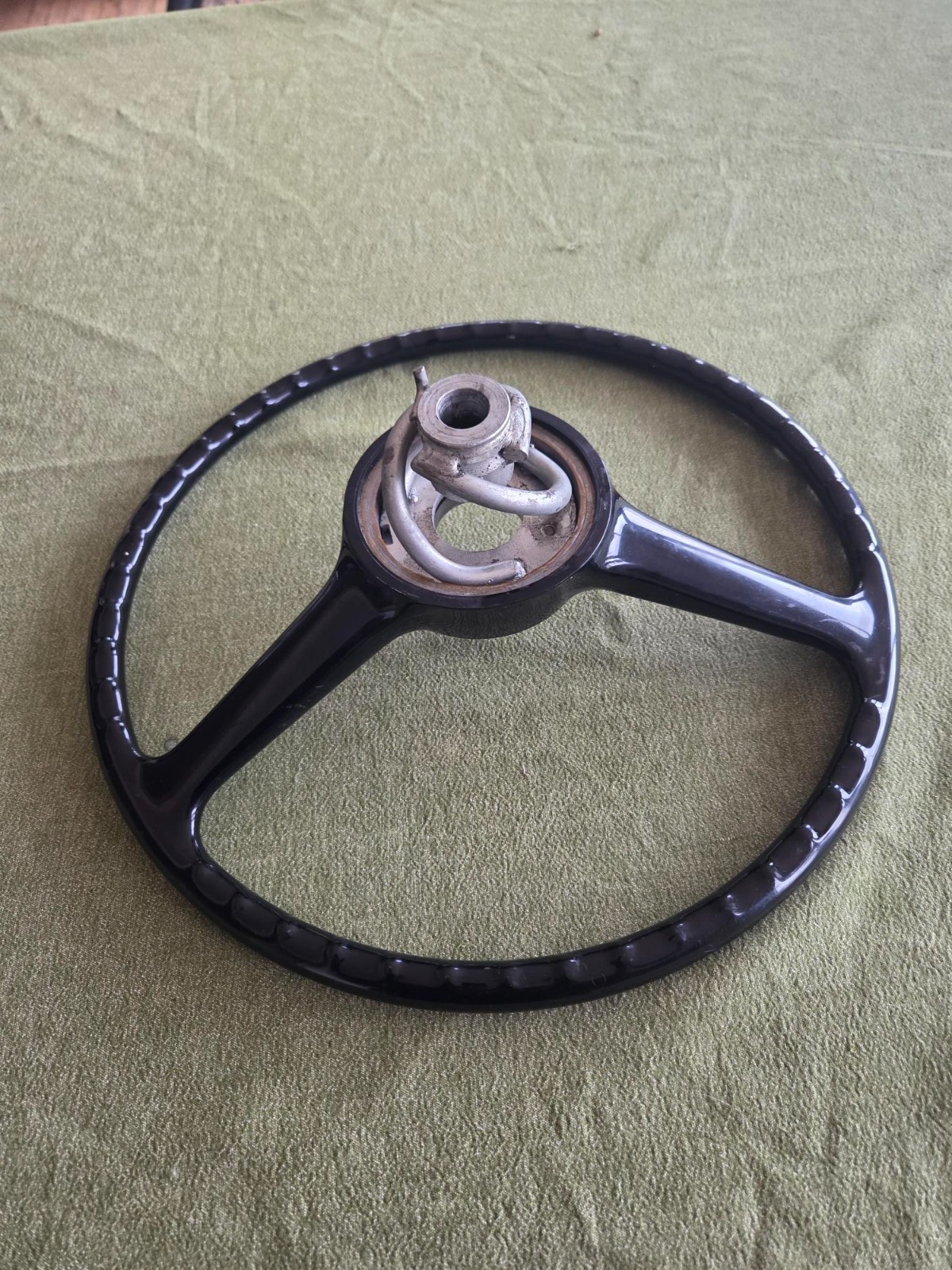 1978 Rolls Royce Silver Shadow steering wheel part# UR20397