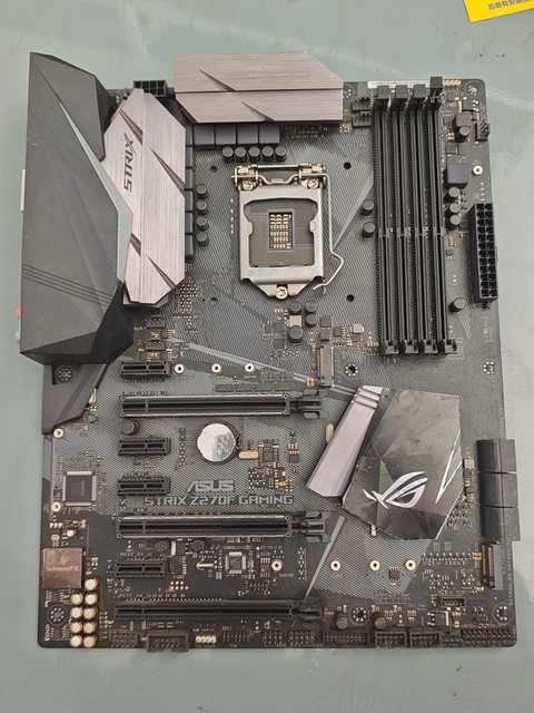 ASUS ROG Strix Z270F Gaming